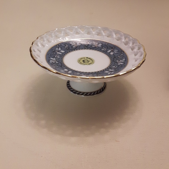 HOST PICK Wellington Castle Royal serving dish - Picture 3 of 8
